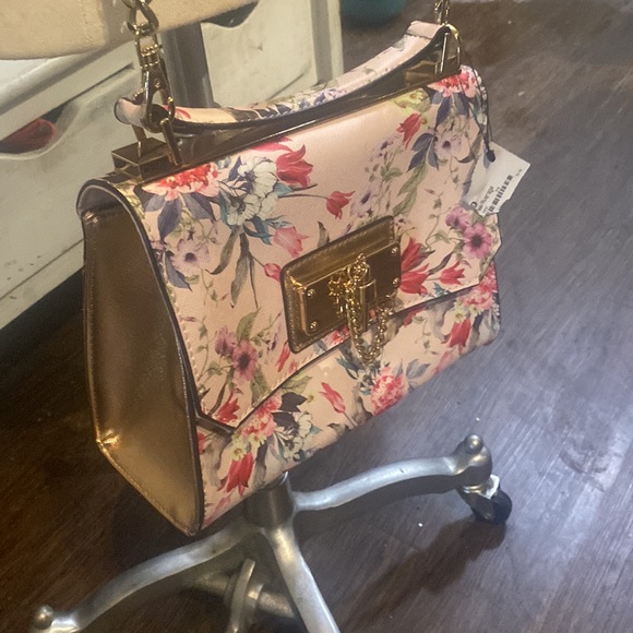 Aldo Floral-printed Handbag brand new lads Crossbody purse 👛 - Picture 3 of 13
